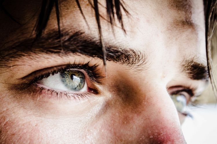 ¿Qué es y cómo funciona la terapia EMDR?